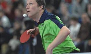 瓦尔德内尔发球 瓦尔德内尔发球