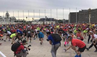 北京马拉松怎么报名